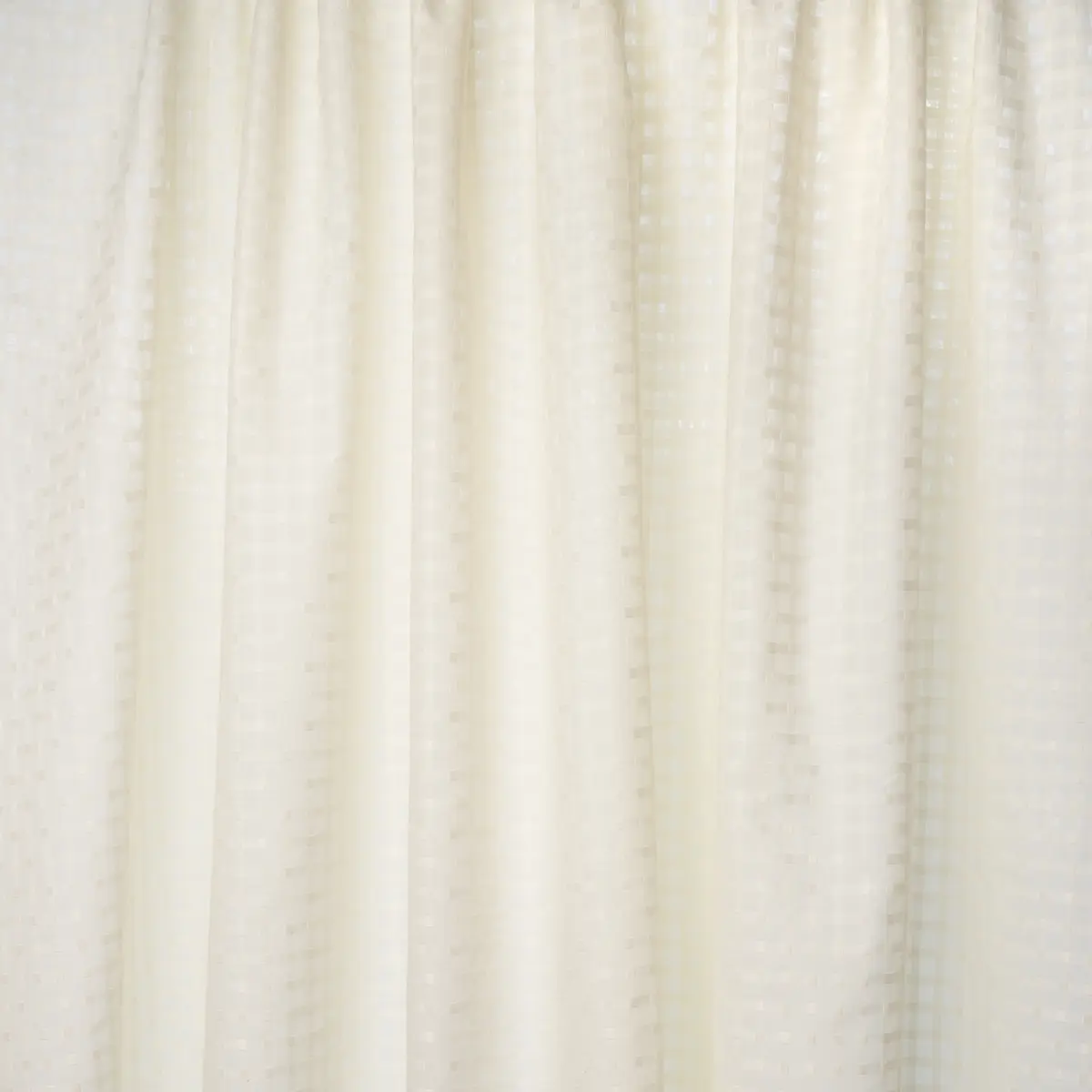 BOREALIS CHECK SHEER_ CHAMPAGNE