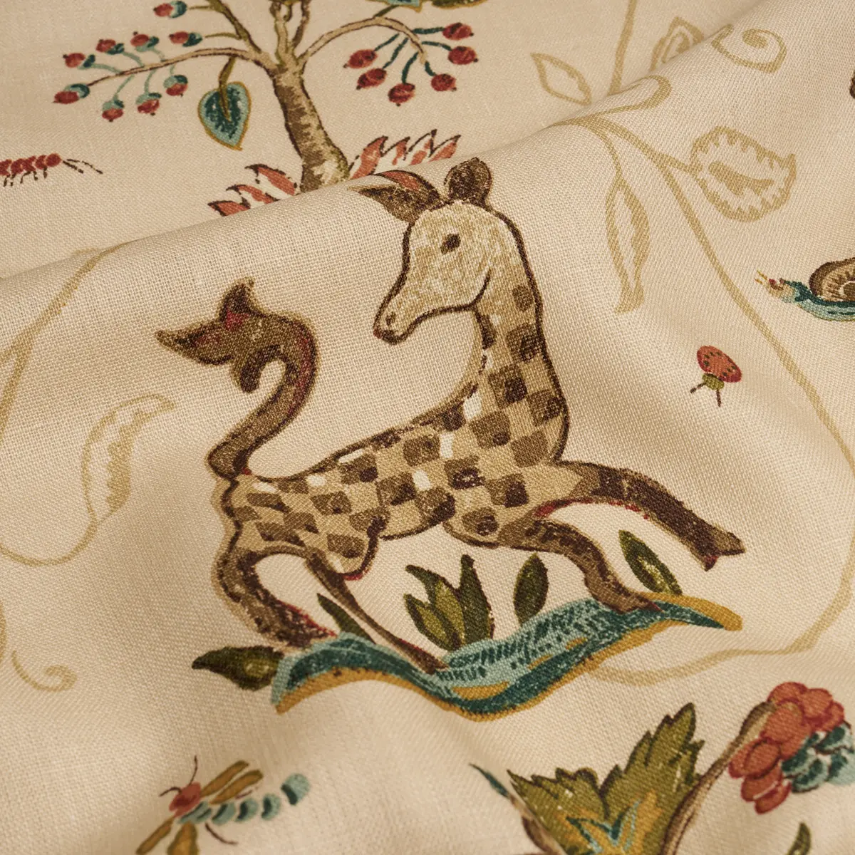 LA MENAGERIE_ CREAM