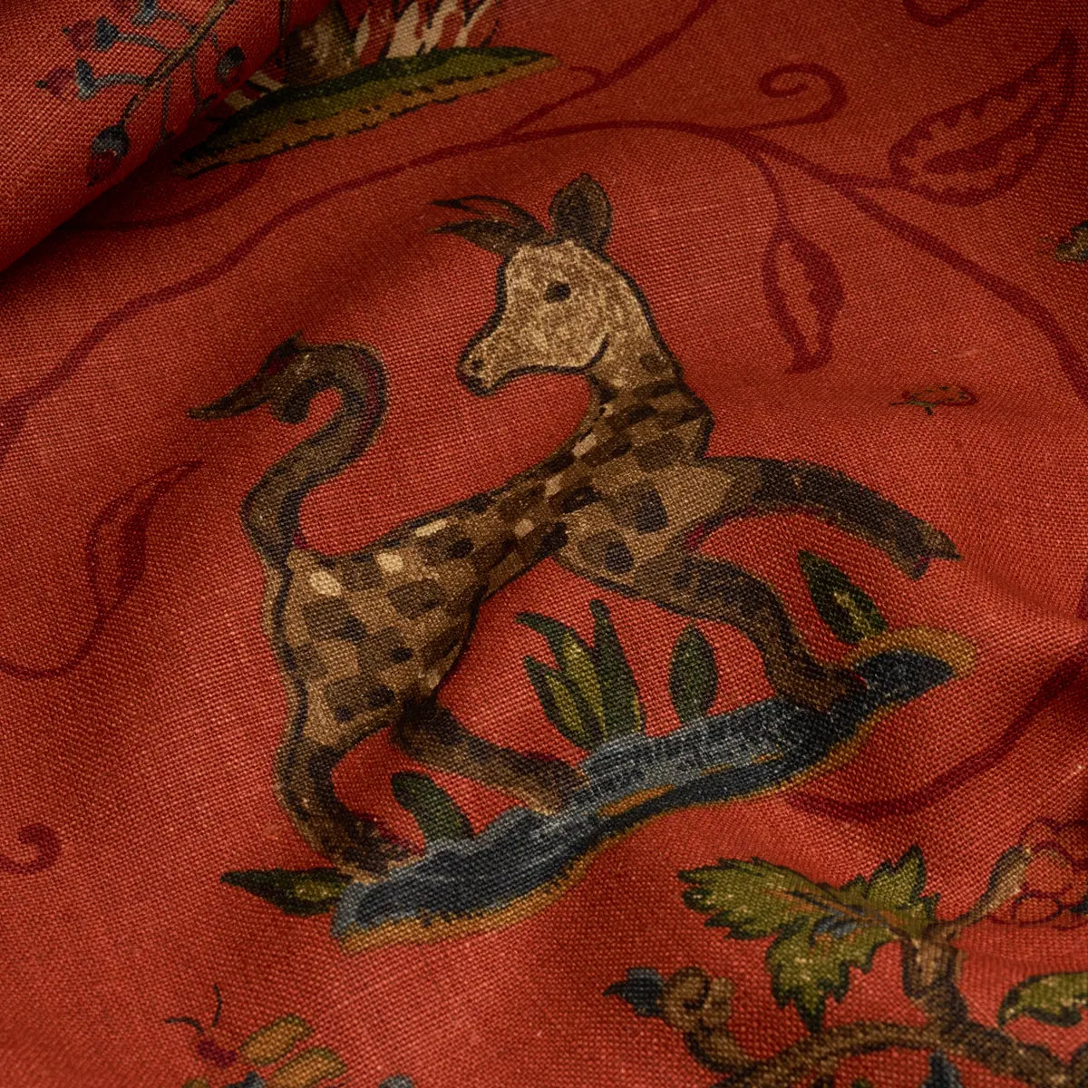 LA MENAGERIE_ FLAME RED