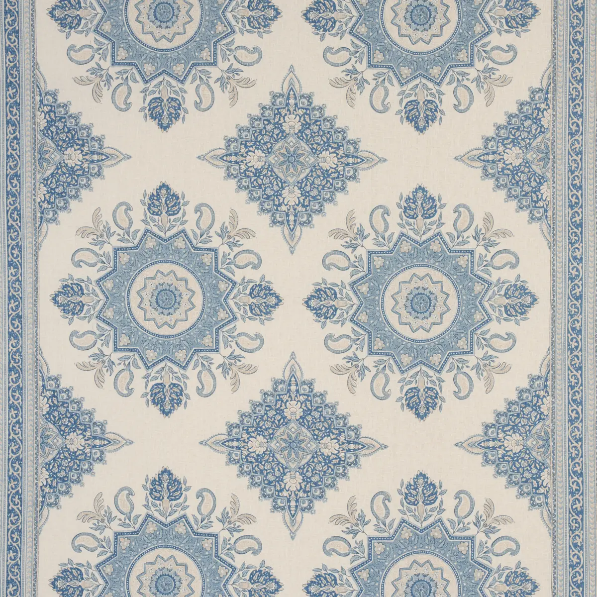 MONTECITO MEDALLION_ CHINA BLUE