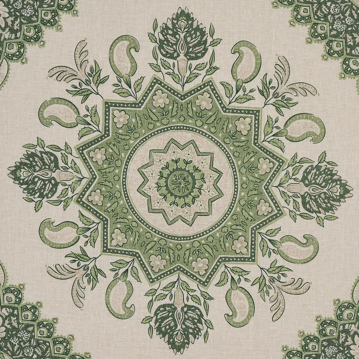 MONTECITO MEDALLION_ LEAF GREEN