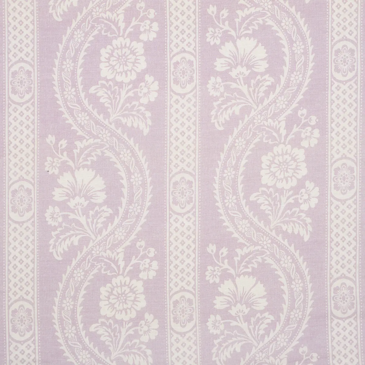 VERSAILLES_ LAVENDER