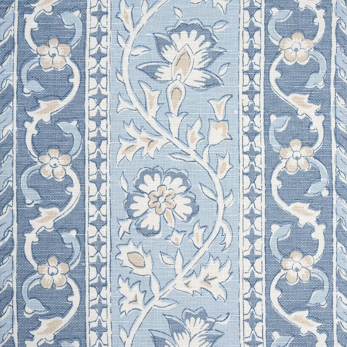OJAI PAISLEY_ CHINA BLUE