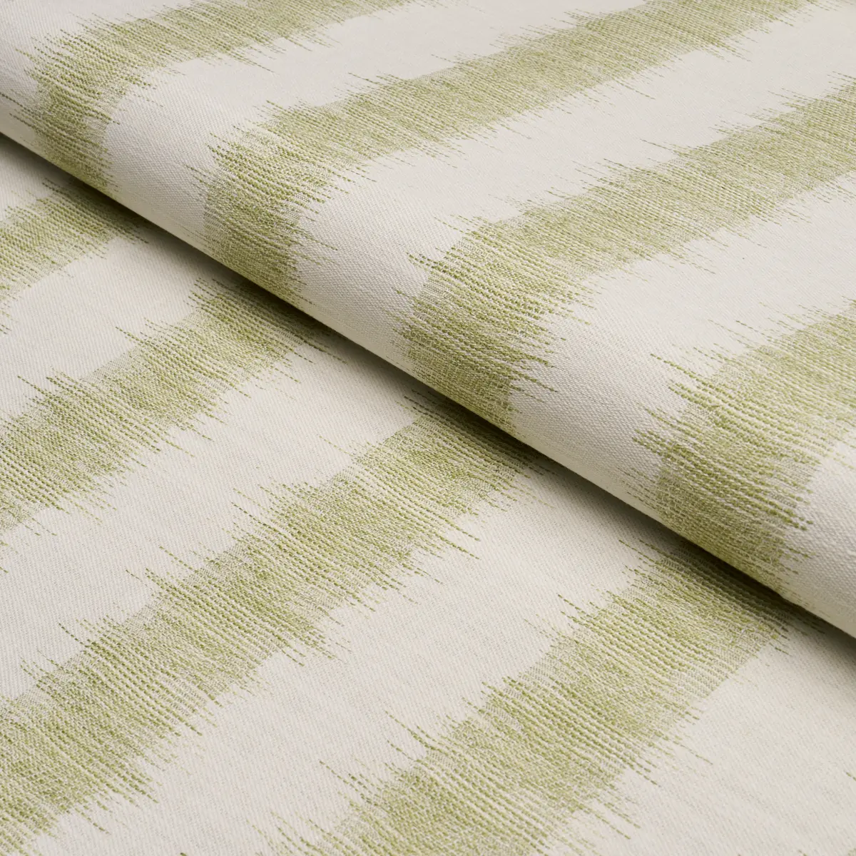 ATTLEBORO IKAT_ LEAF