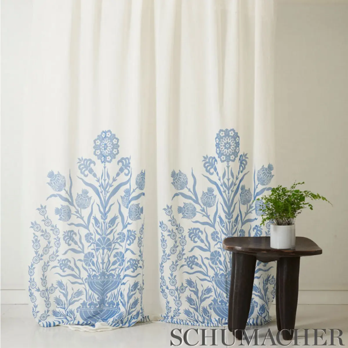 IZNIK SHEER_ BLUE