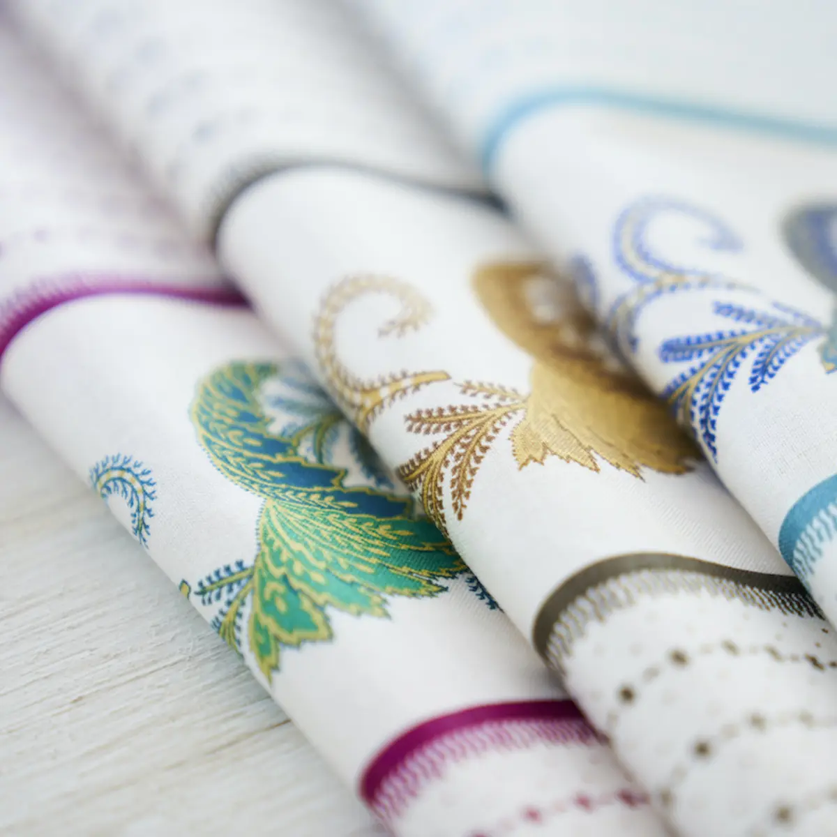 ALEKSY STRIPE_ NEUTRAL