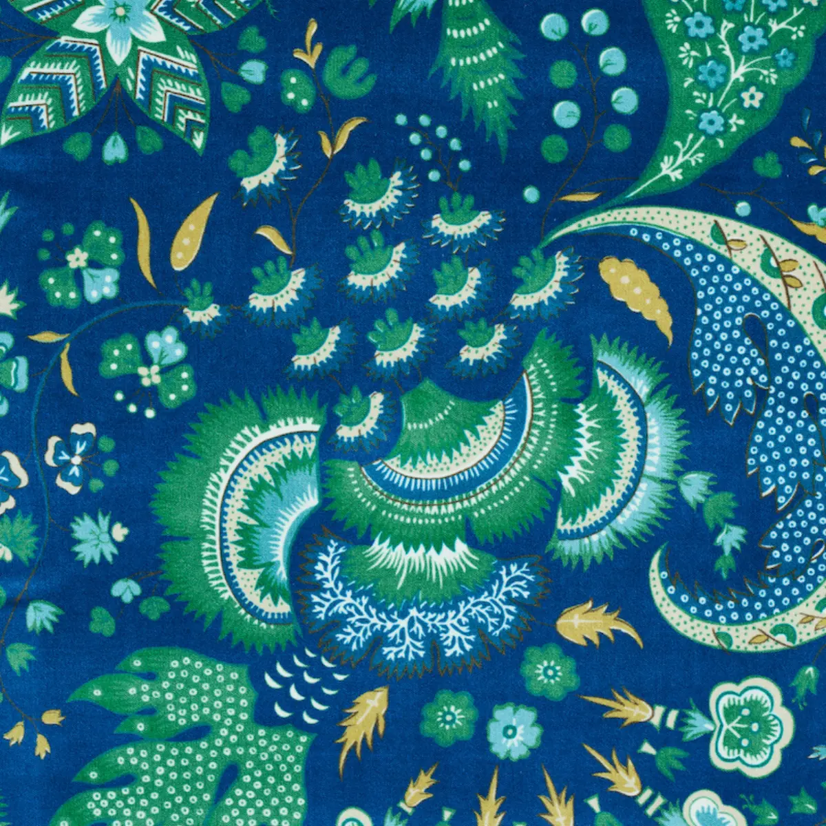 MAJORELLE VELVET_ BLUE