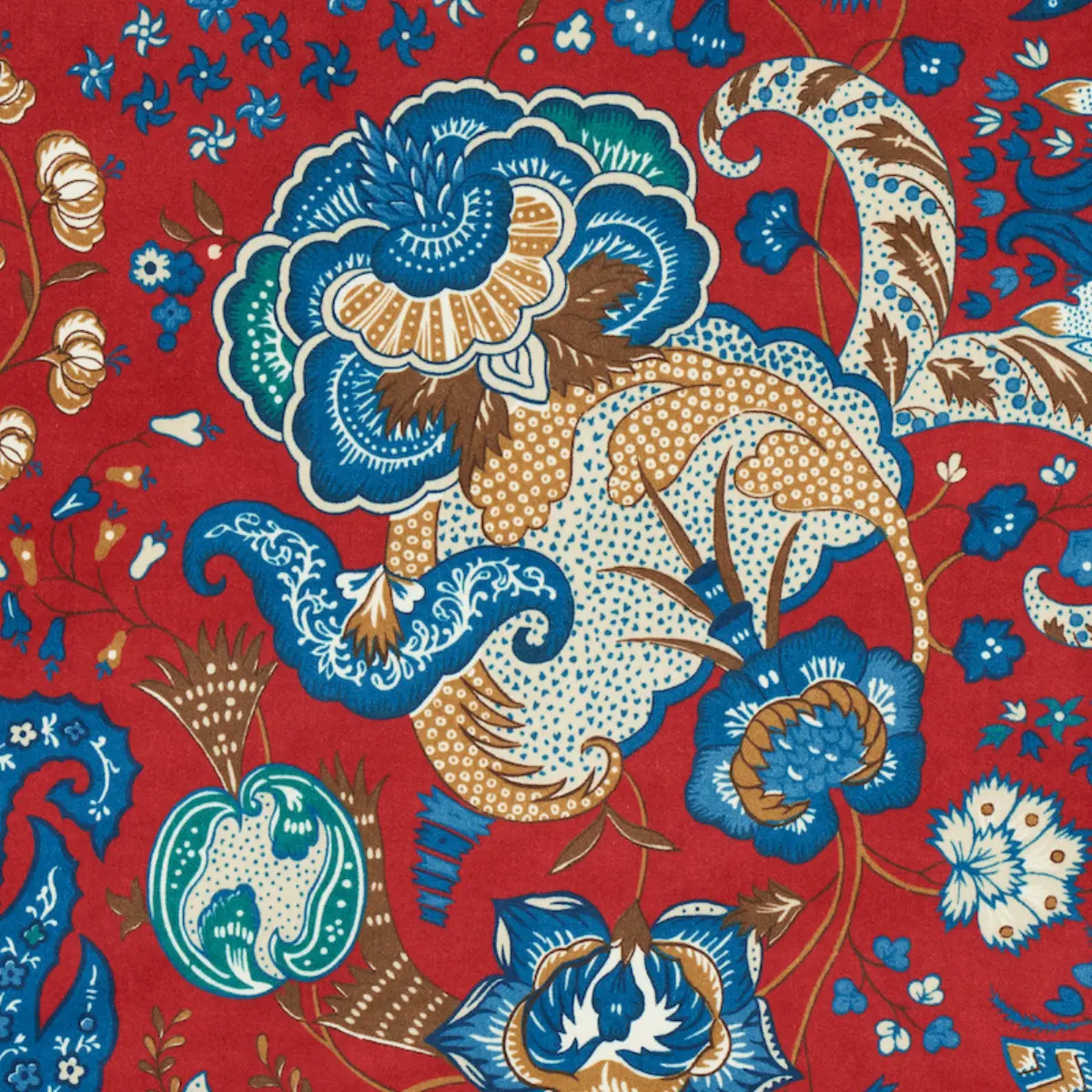 MAJORELLE VELVET_ RED