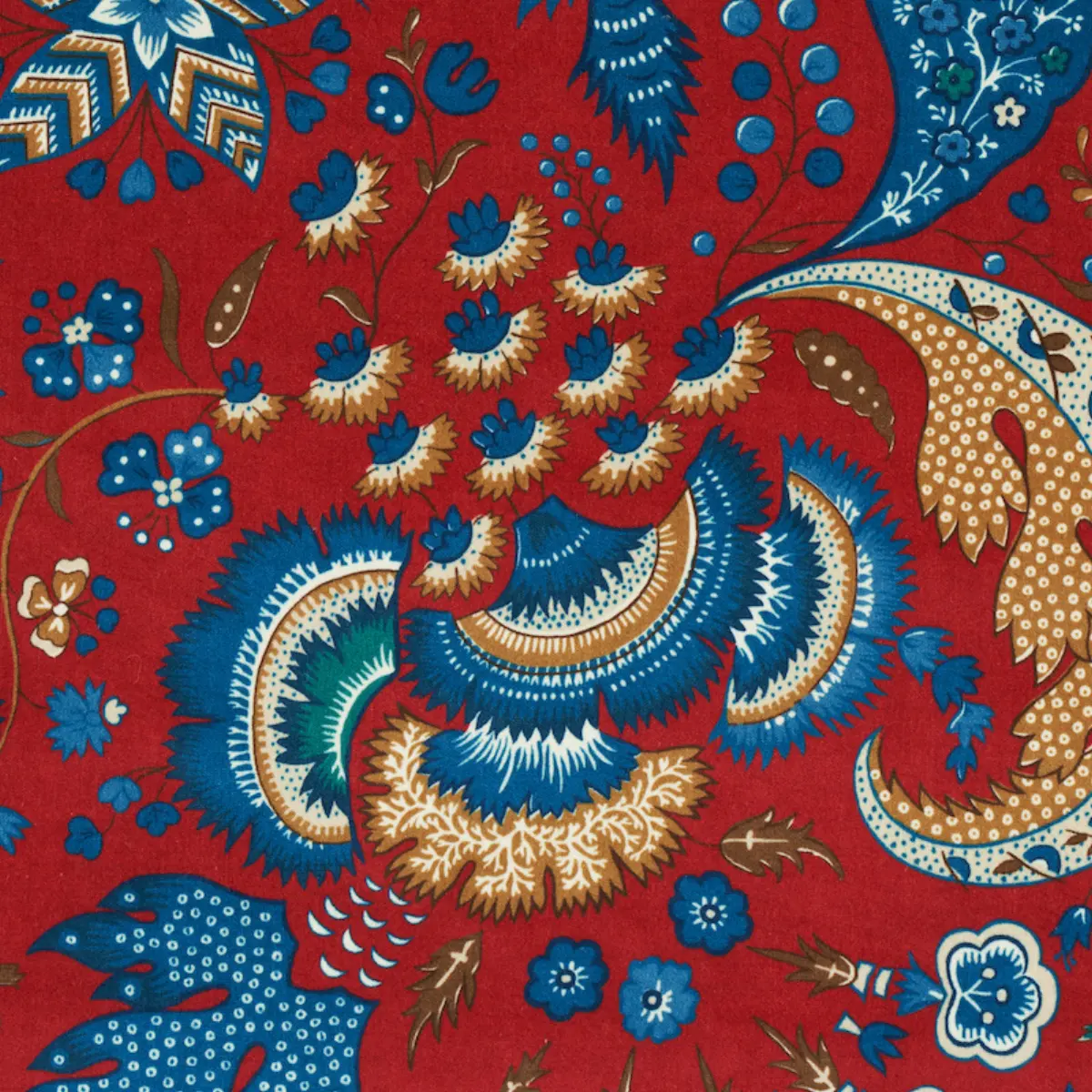 MAJORELLE VELVET_ RED