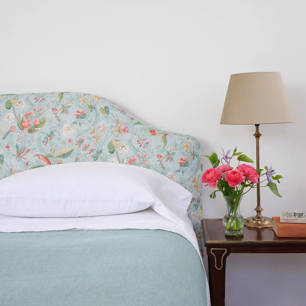 BLACKWELL LINEN_ SKY