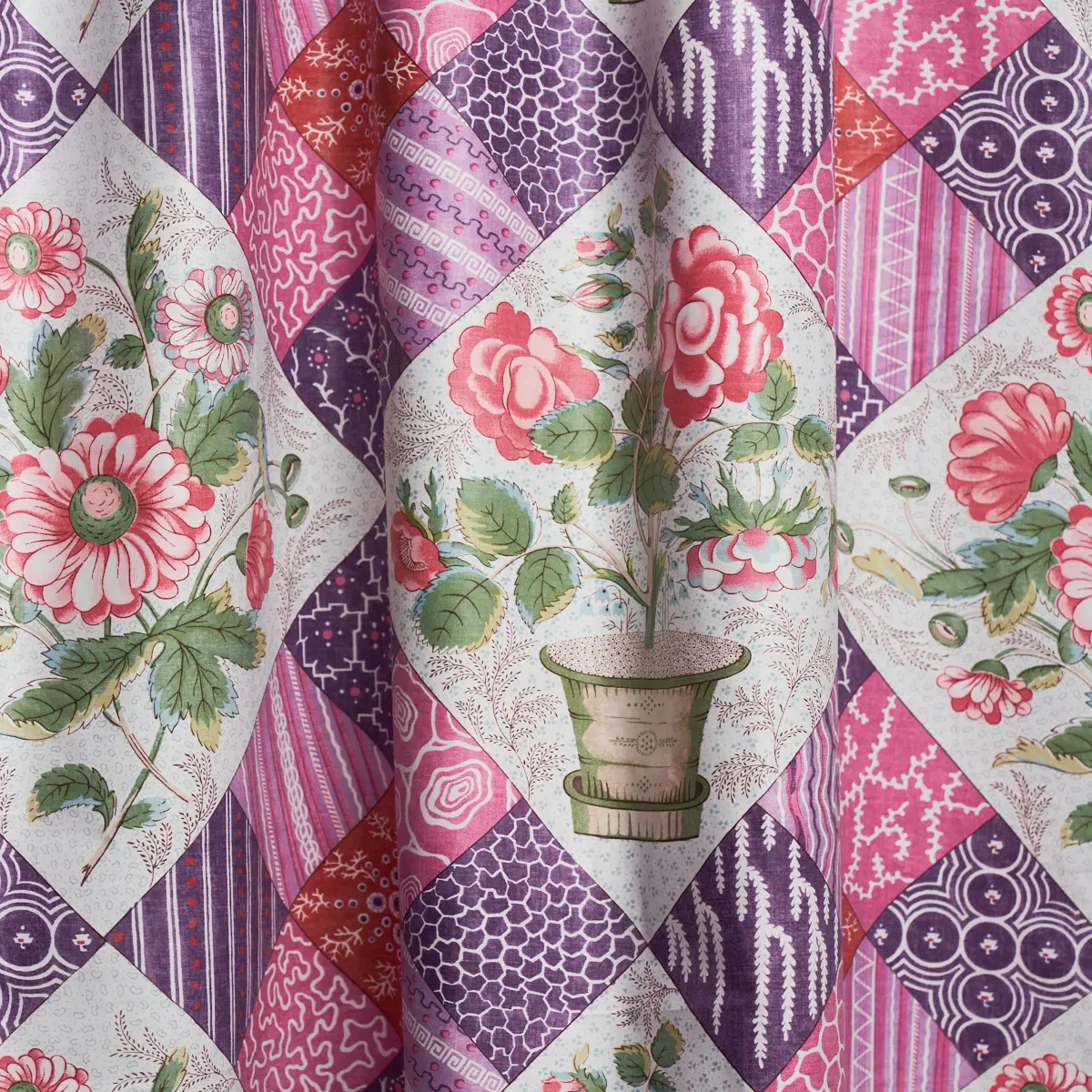 CALDWELL PATCHWORK CHINTZ_ FUCHSIA AND PLUM