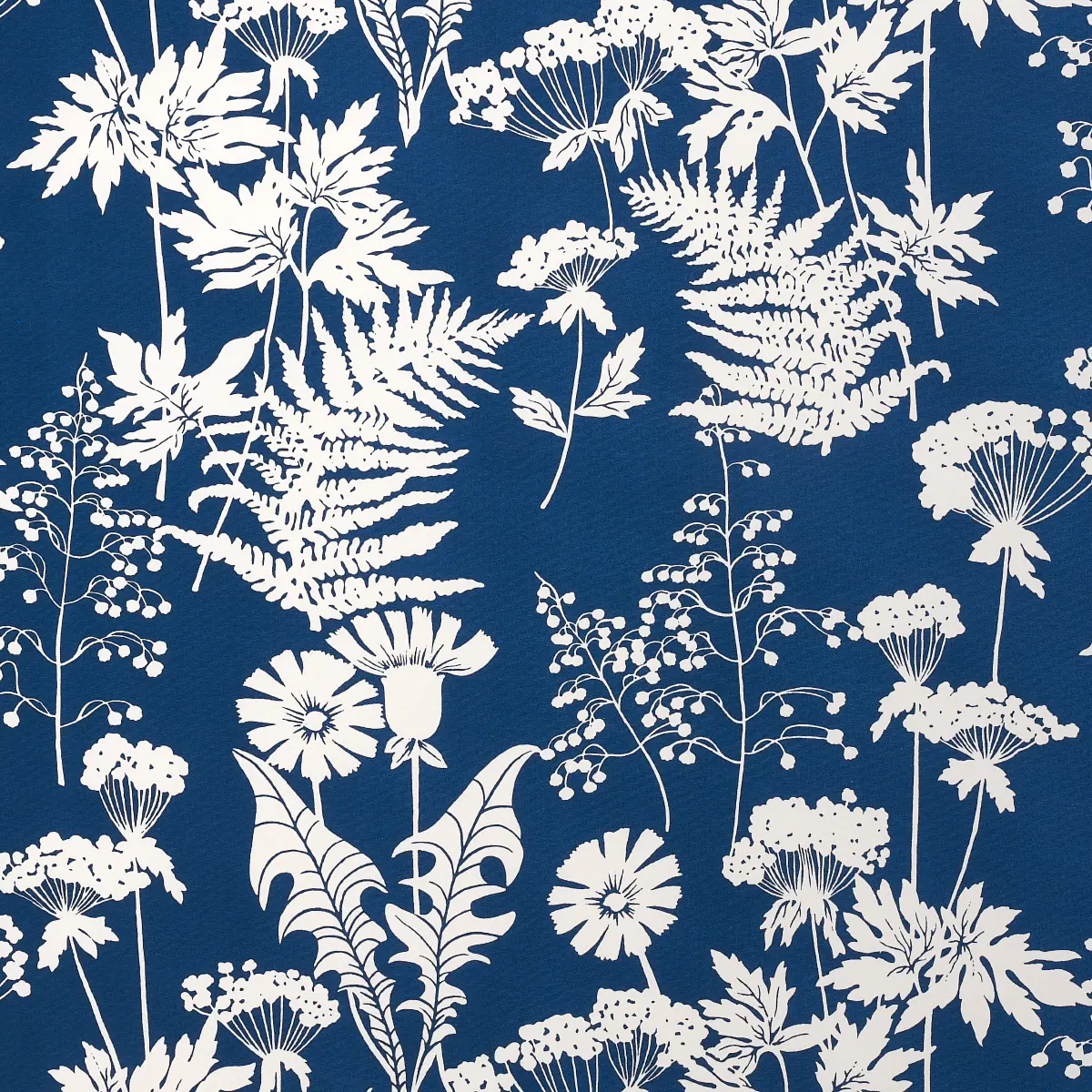 SPRING FLORAL INDOOR/OUTDOOR_ NAVY