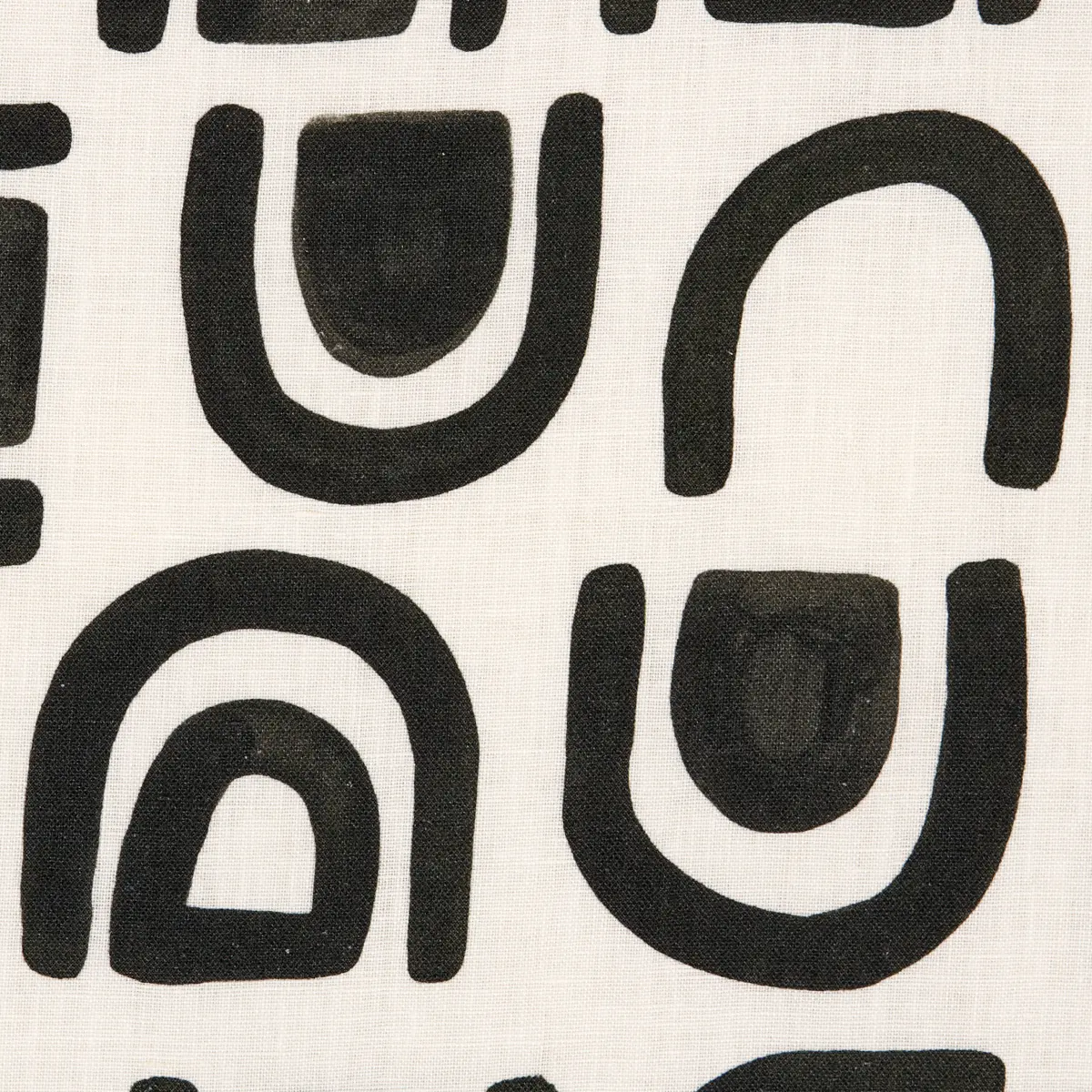 THRESHOLD PRINTED LINEN_ CARBON