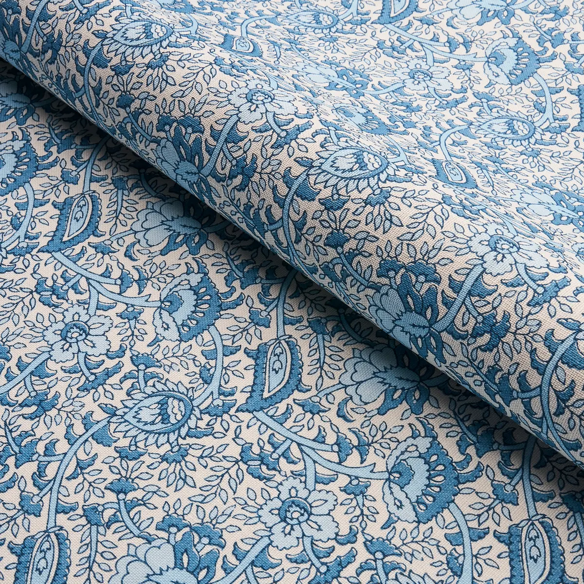 DAISY INDOOR/OUTDOOR_ INDIGO