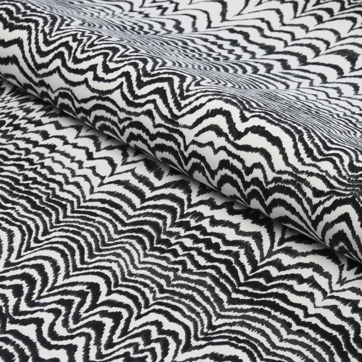 INK WAVE PRINT INDOOR/OUTDOOR_ BLACK