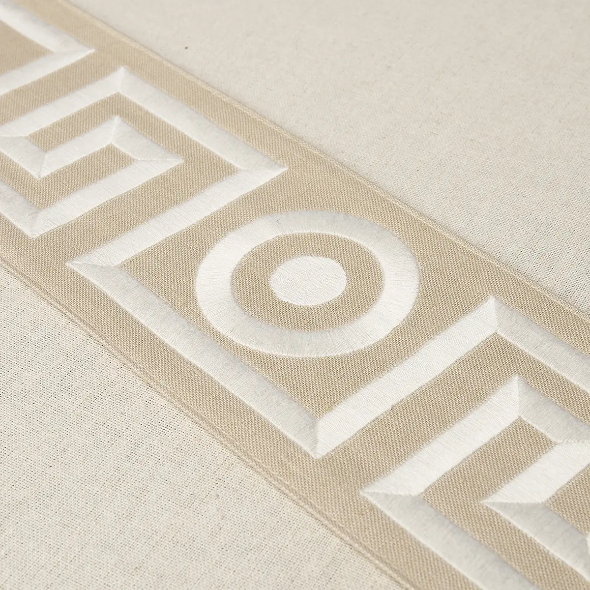 PLATO TAPE_ NEUTRAL