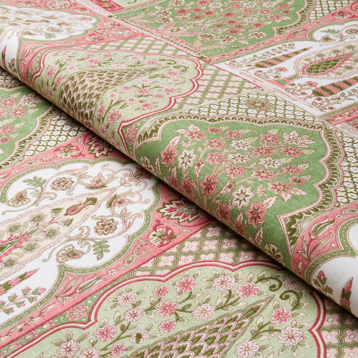 BARRA PALACE_ PINK & GREEN