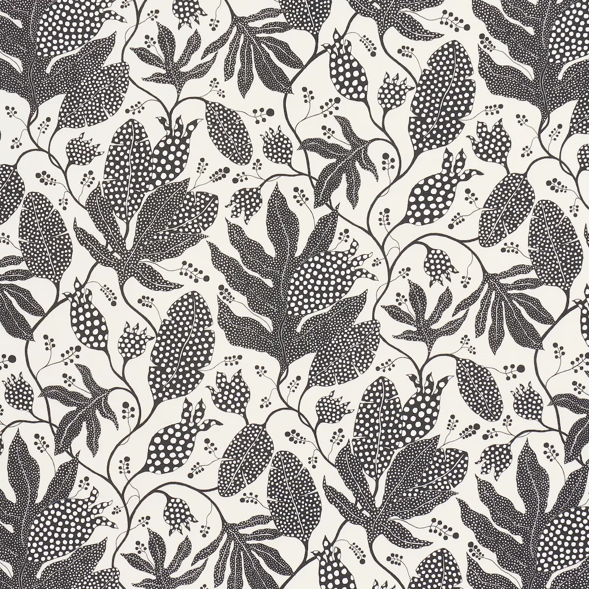 POLKA DOT JUNGLE_ BLACK & CREAM