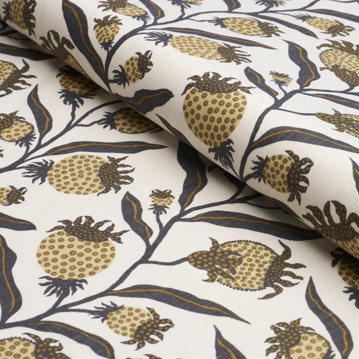 THISTLE VINE_ BLACK & GOLD