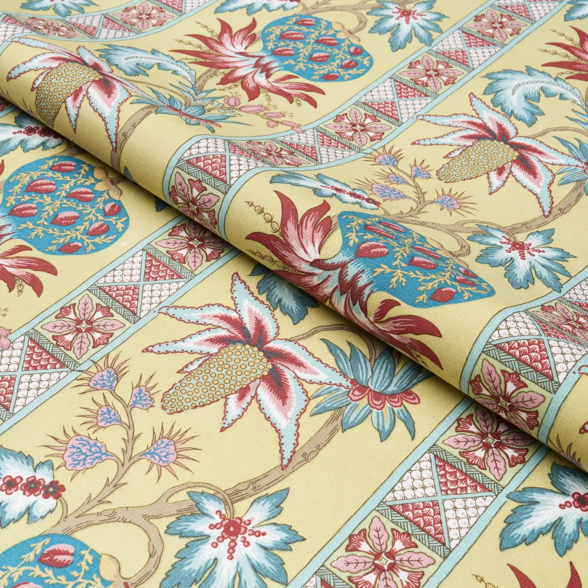 BAILEY BOTANICAL_ GOLD