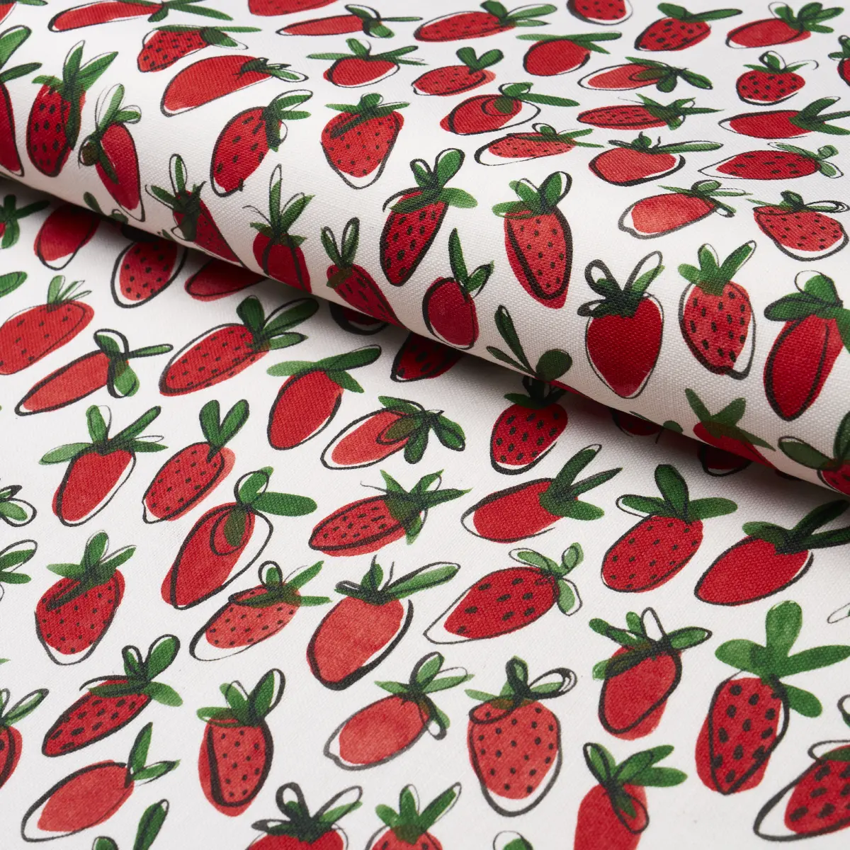 SHORTCAKE INDOOR/OUTDOOR_ RED