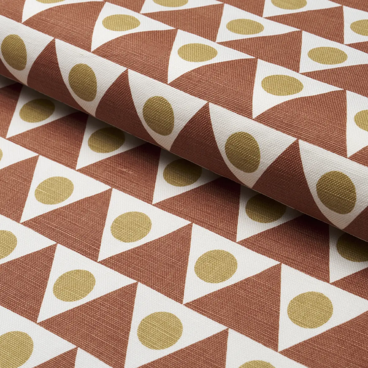 PENNANT_ TERRACOTTA