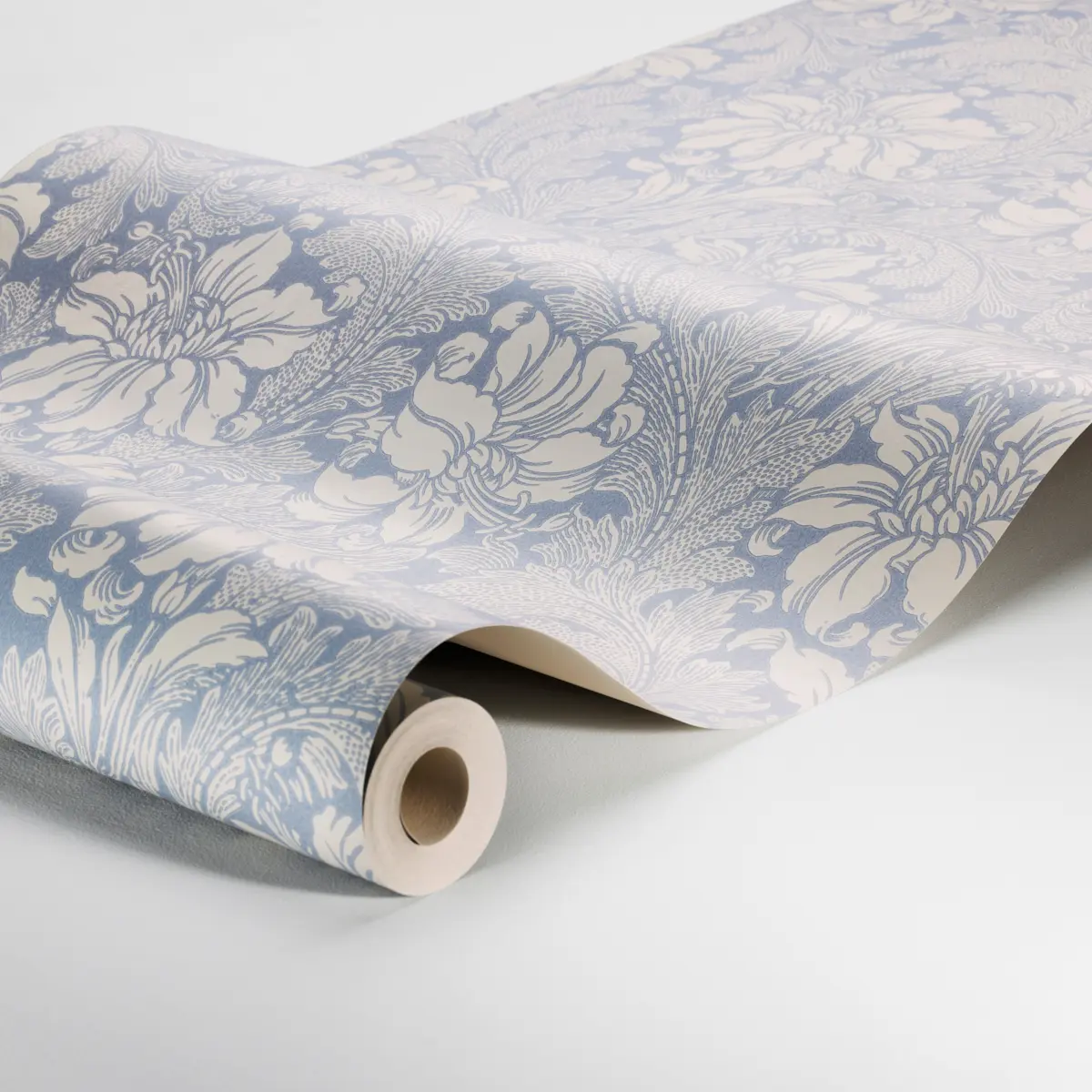 ACANTHUS GARDEN_ BLUE