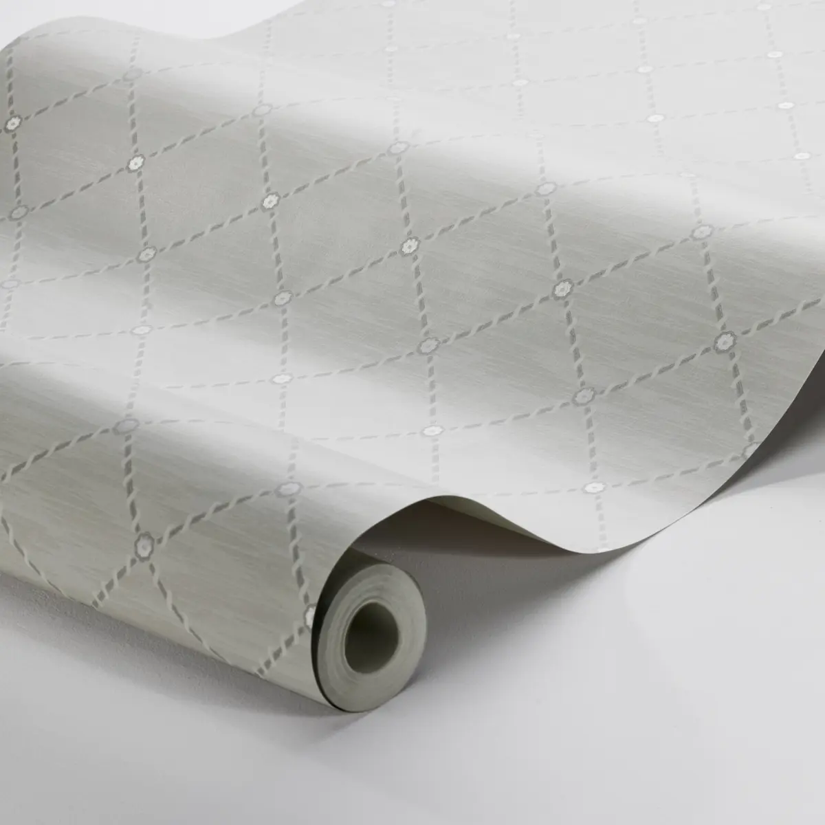 GOLDEN TRELLIS_ GREY AND SILVER