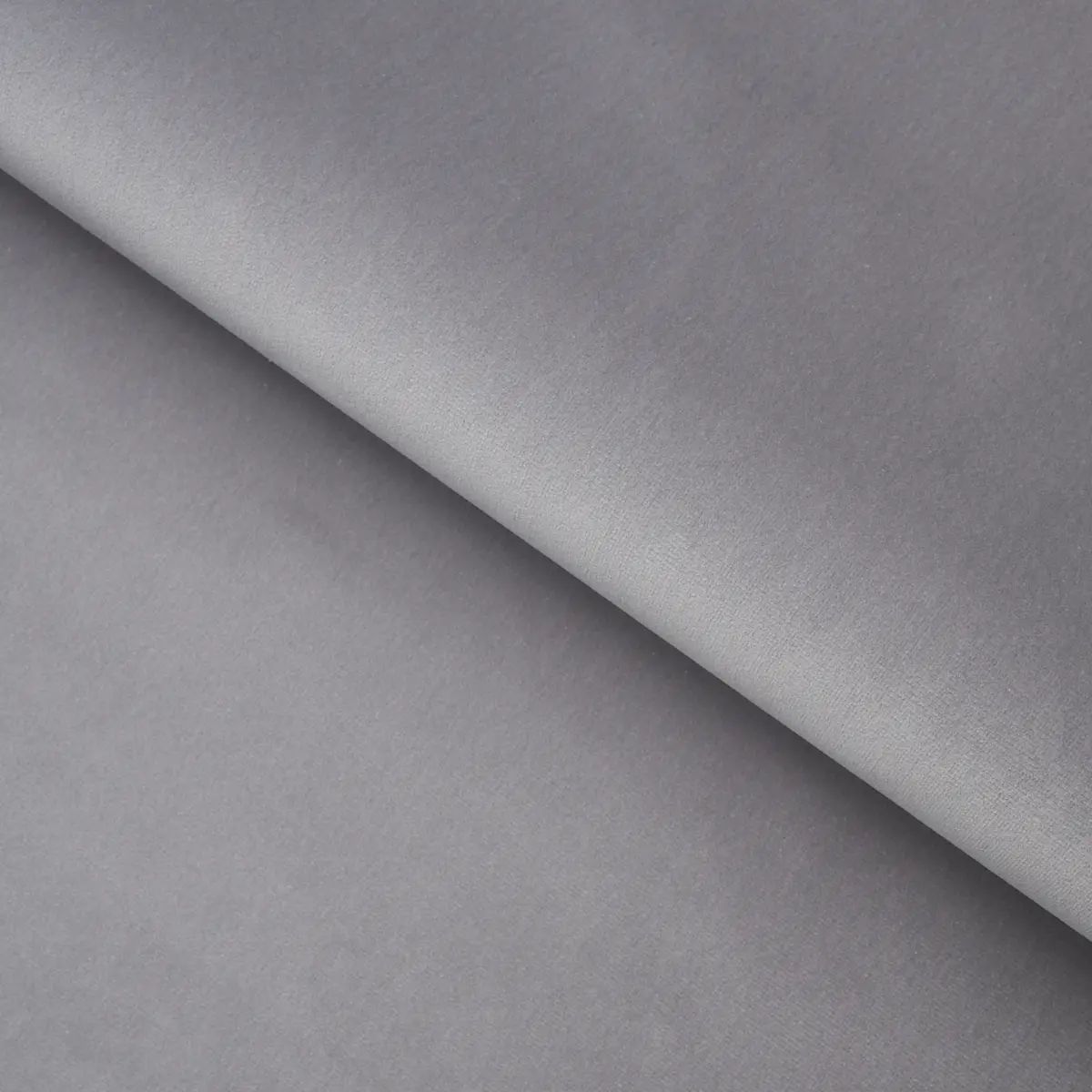 GAINSBOROUGH VELVET_ PLATINUM