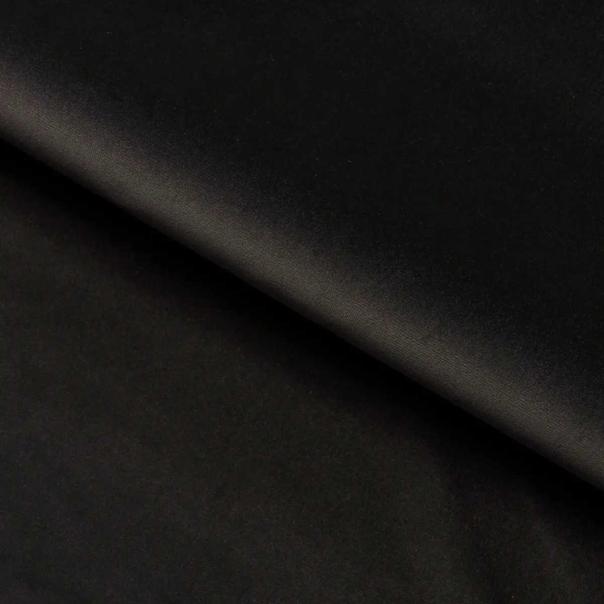 GAINSBOROUGH VELVET_ CHARCOAL
