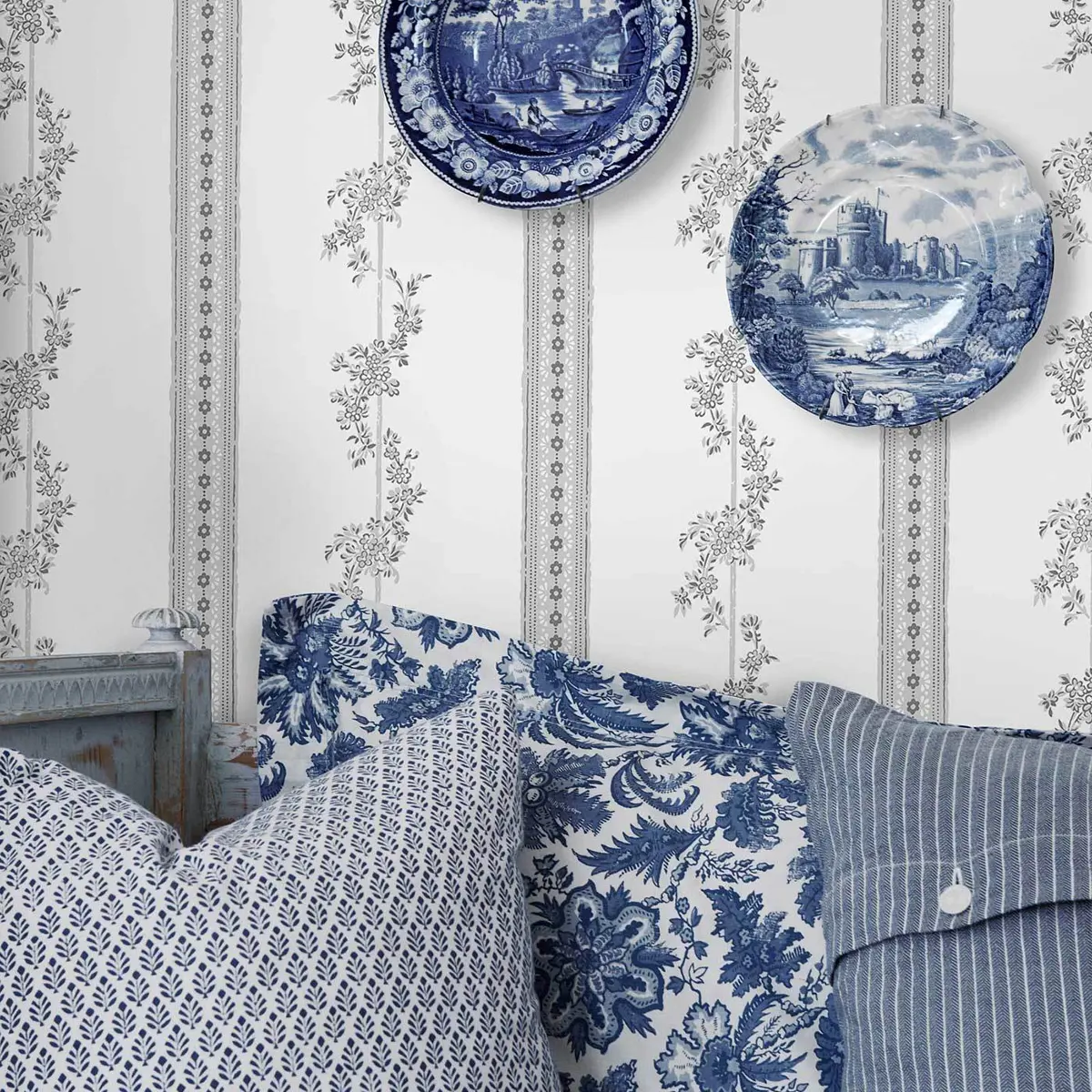 DROTTNINGHOLM_ GREY