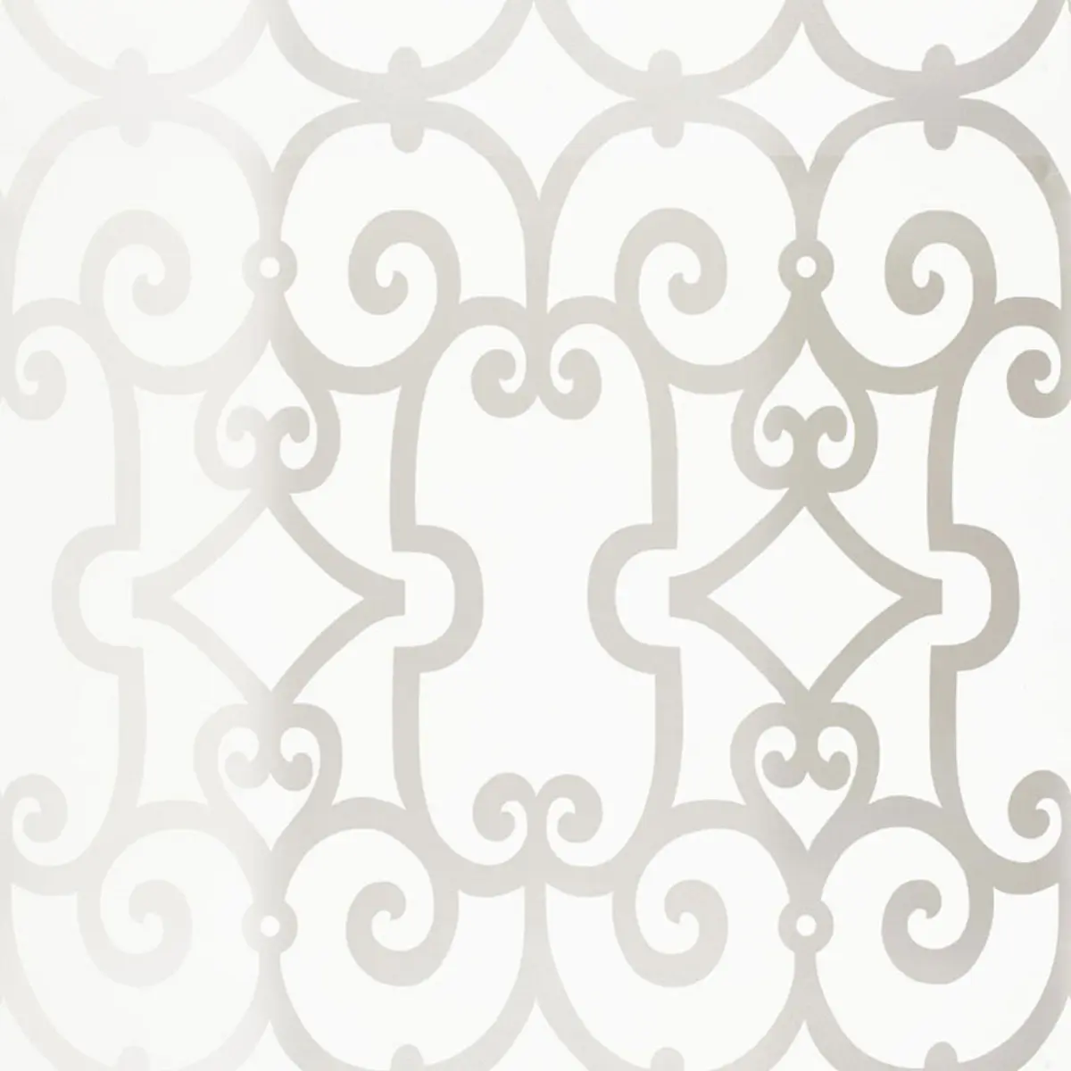 MANOR GATE_ SILVER