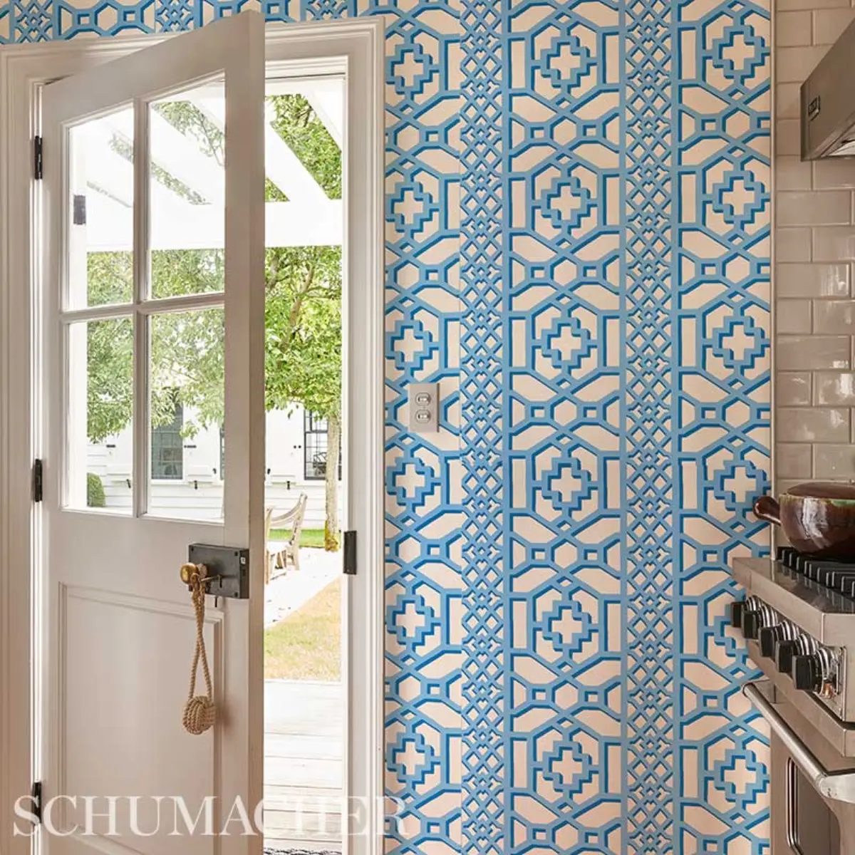 ZANZIBAR TRELLIS_ BLUE