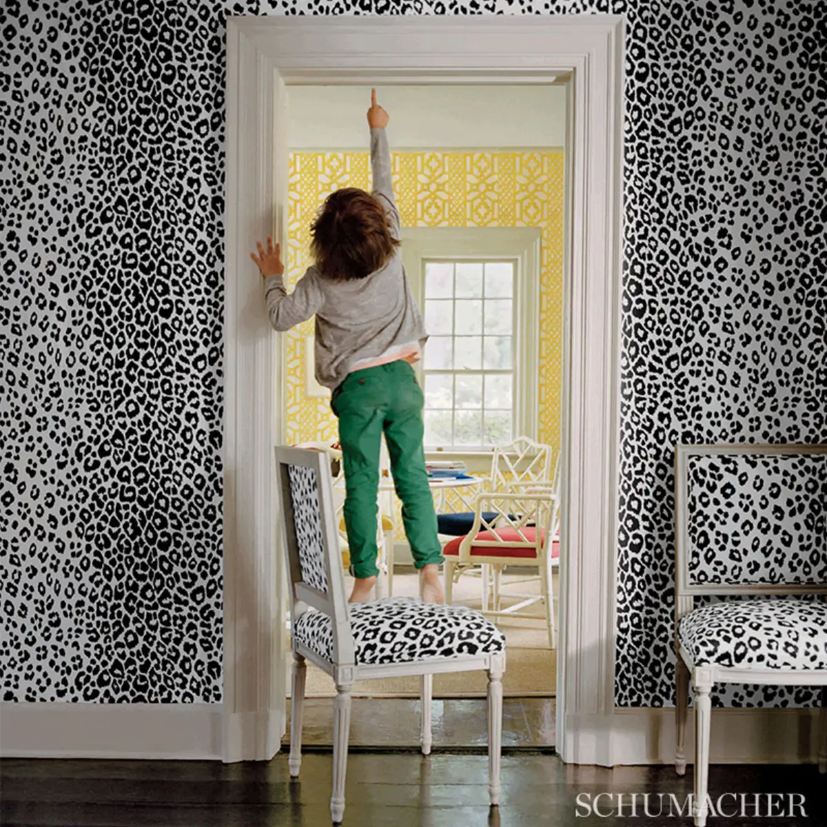 ICONIC LEOPARD_ LINEN