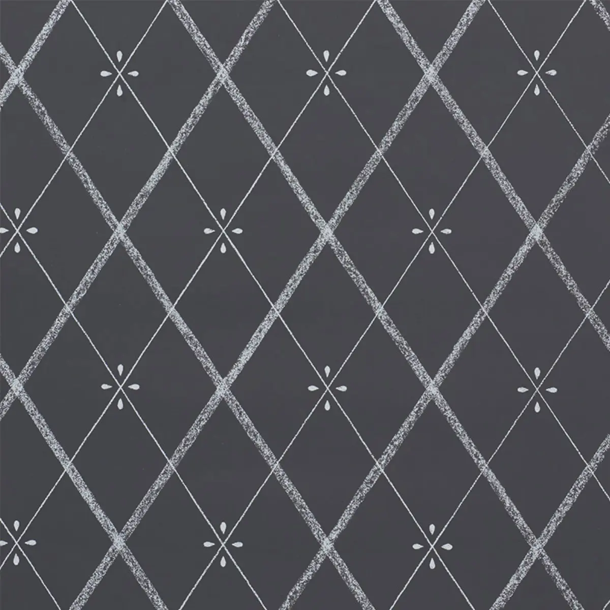 Kasumi Diamond_ CHALKBOARD