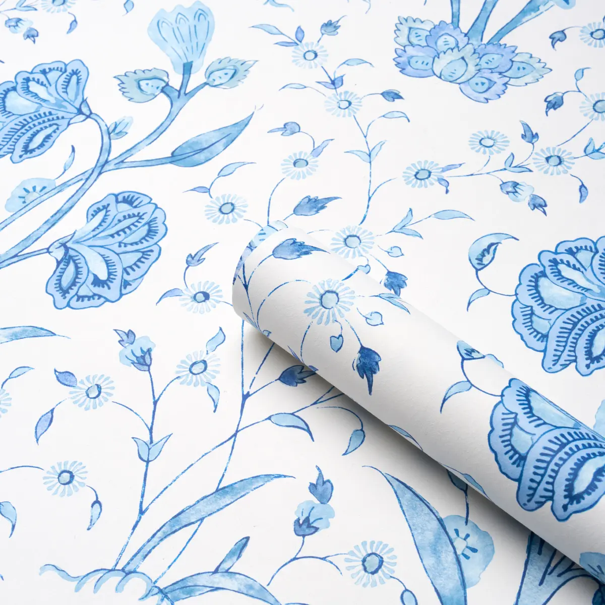 KHILANA FLORAL_ PORCELAIN