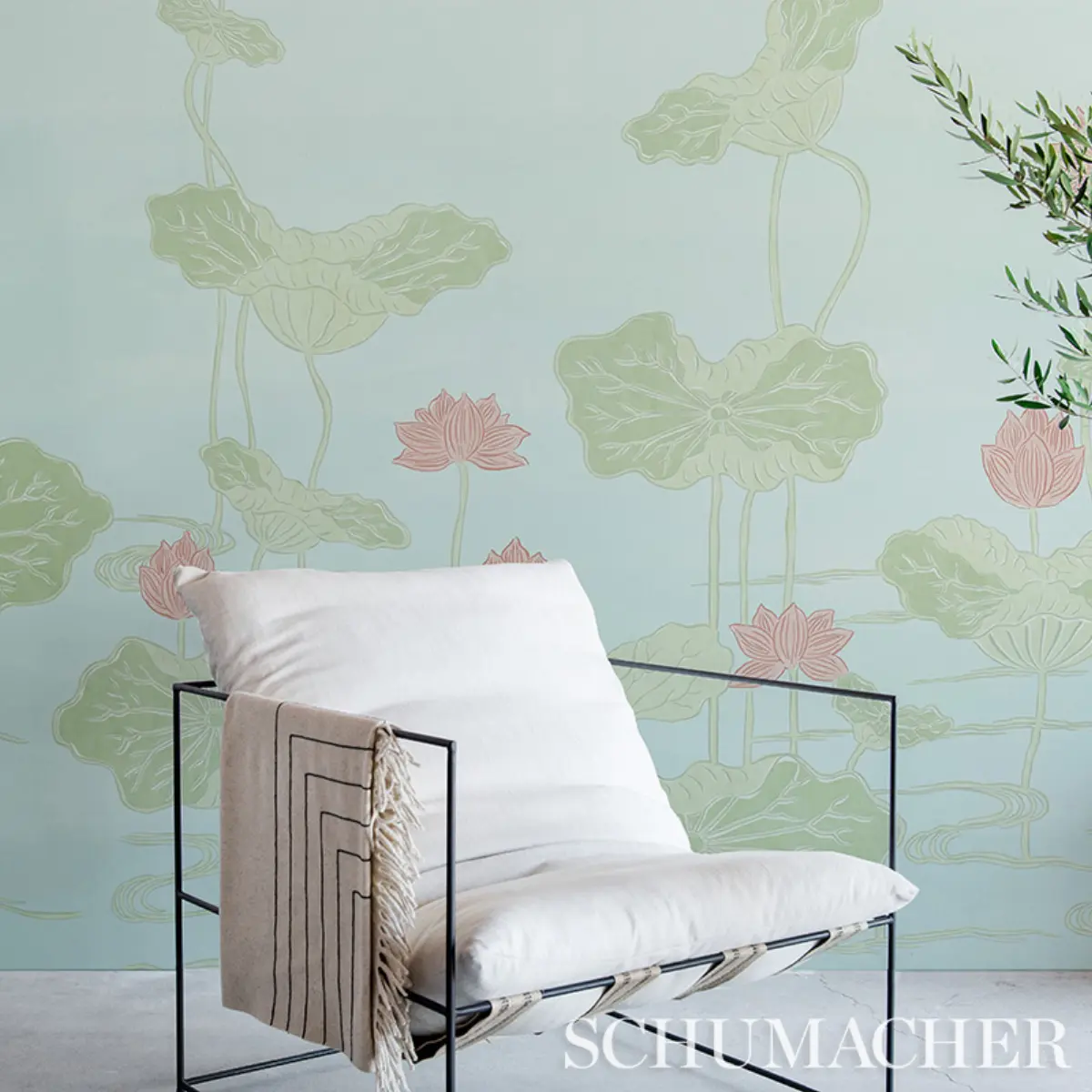 KIREINA LOTUS PANEL SET_ WHITE IVORY