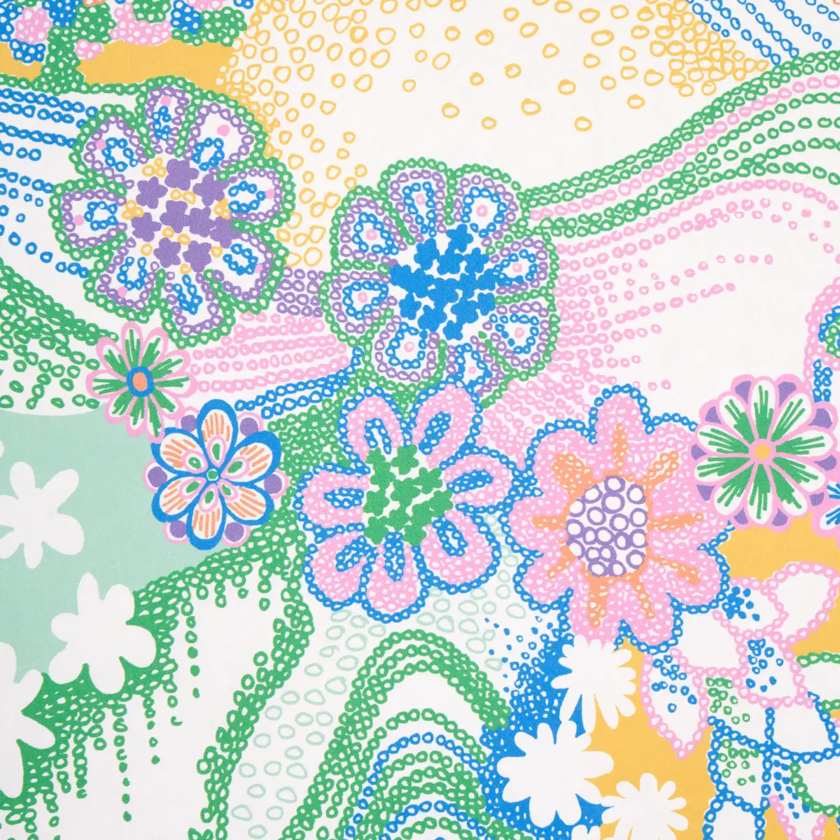 DAISY CHAIN_ LIGHT MULTI