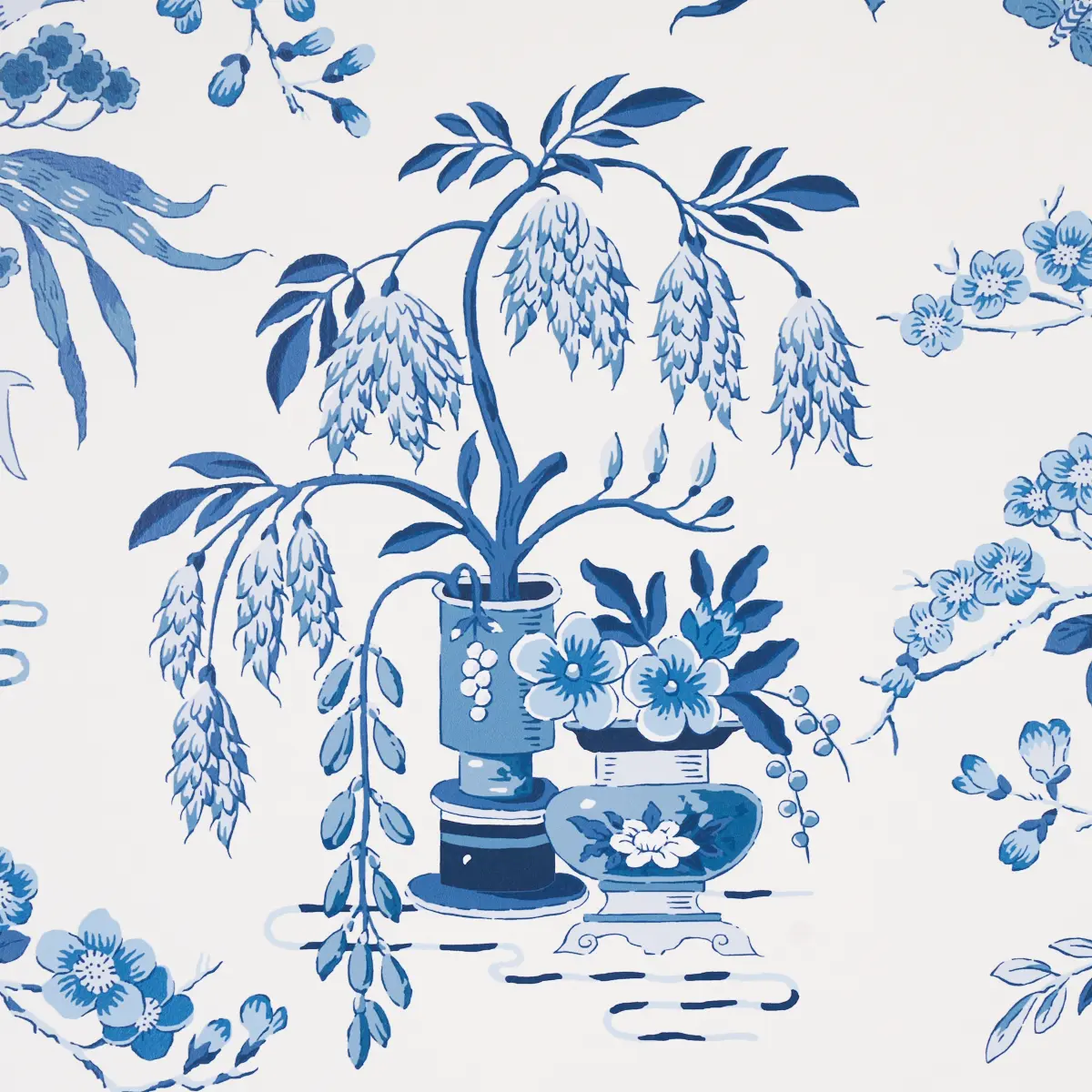 MING VASE_ PORCELAIN