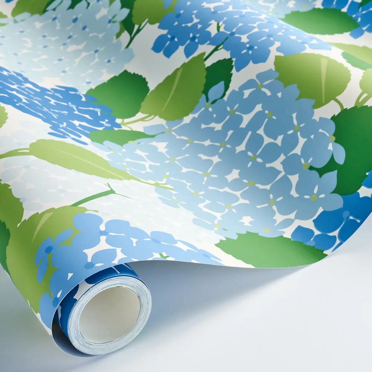 HYDRANGEA_ PORCELAIN