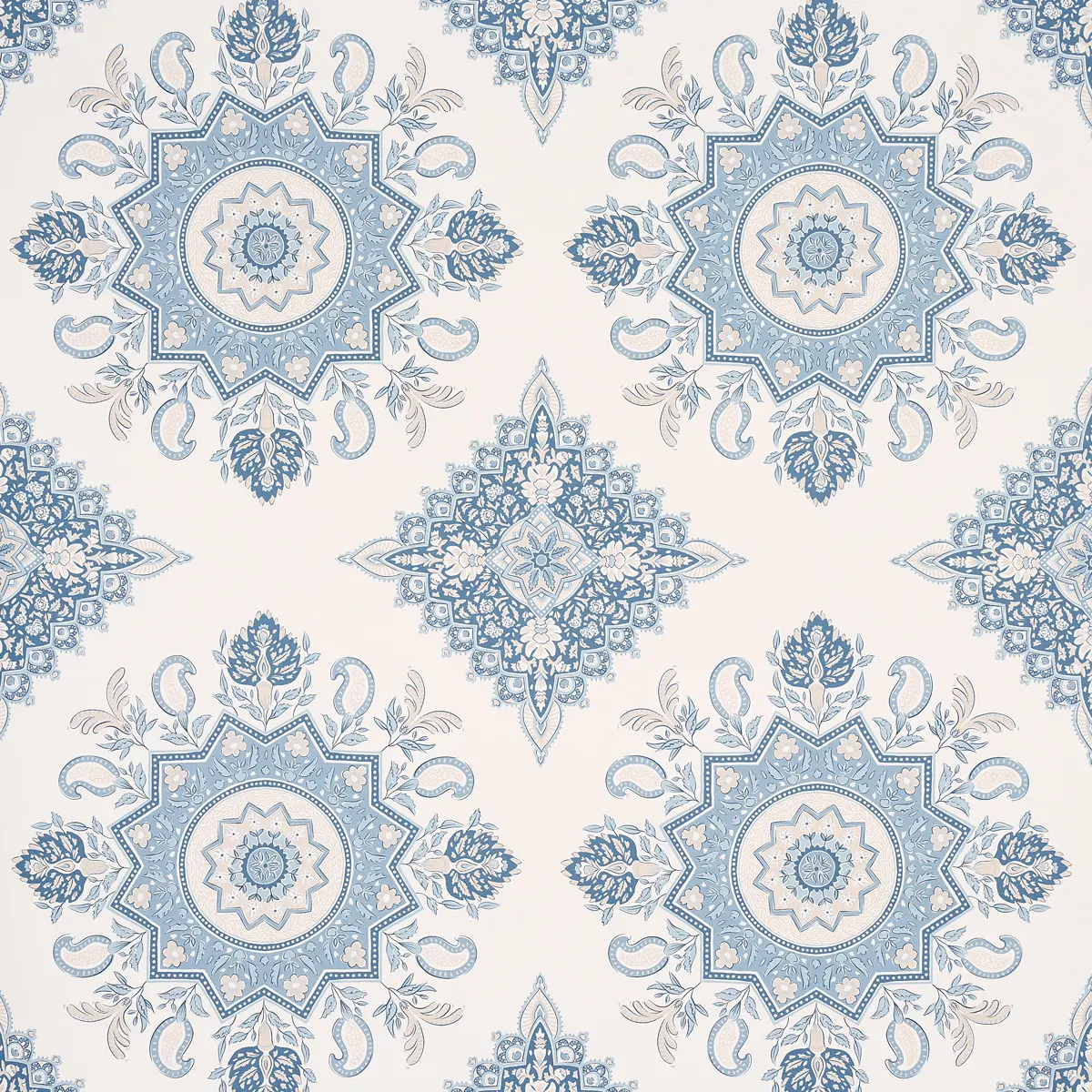 MONTECITO MEDALLION_ CHINA BLUE