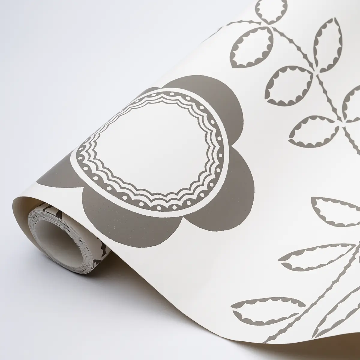 Tudor Rose_ CHARCOAL WHITE