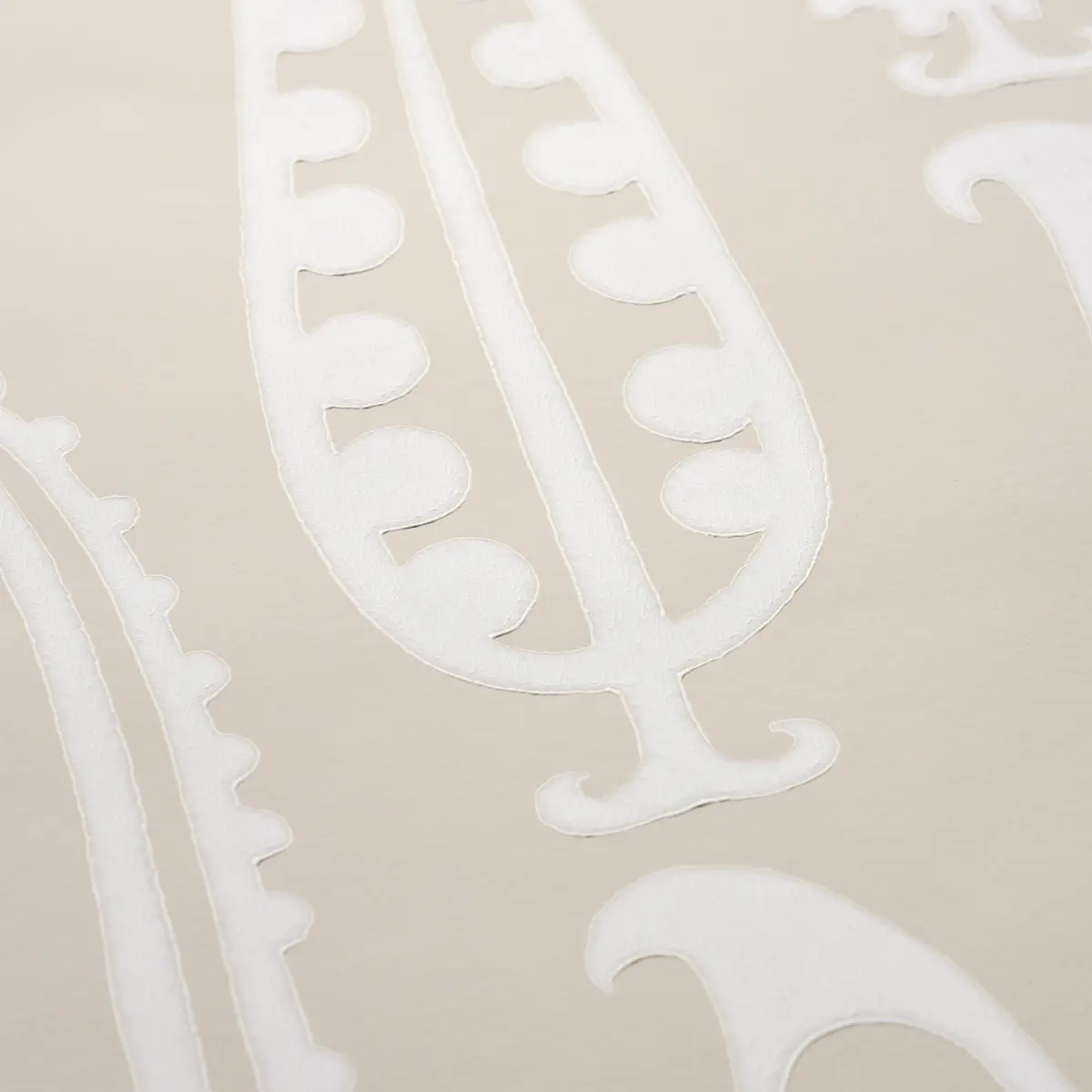 PAISLEY PEAS_ NATURAL
