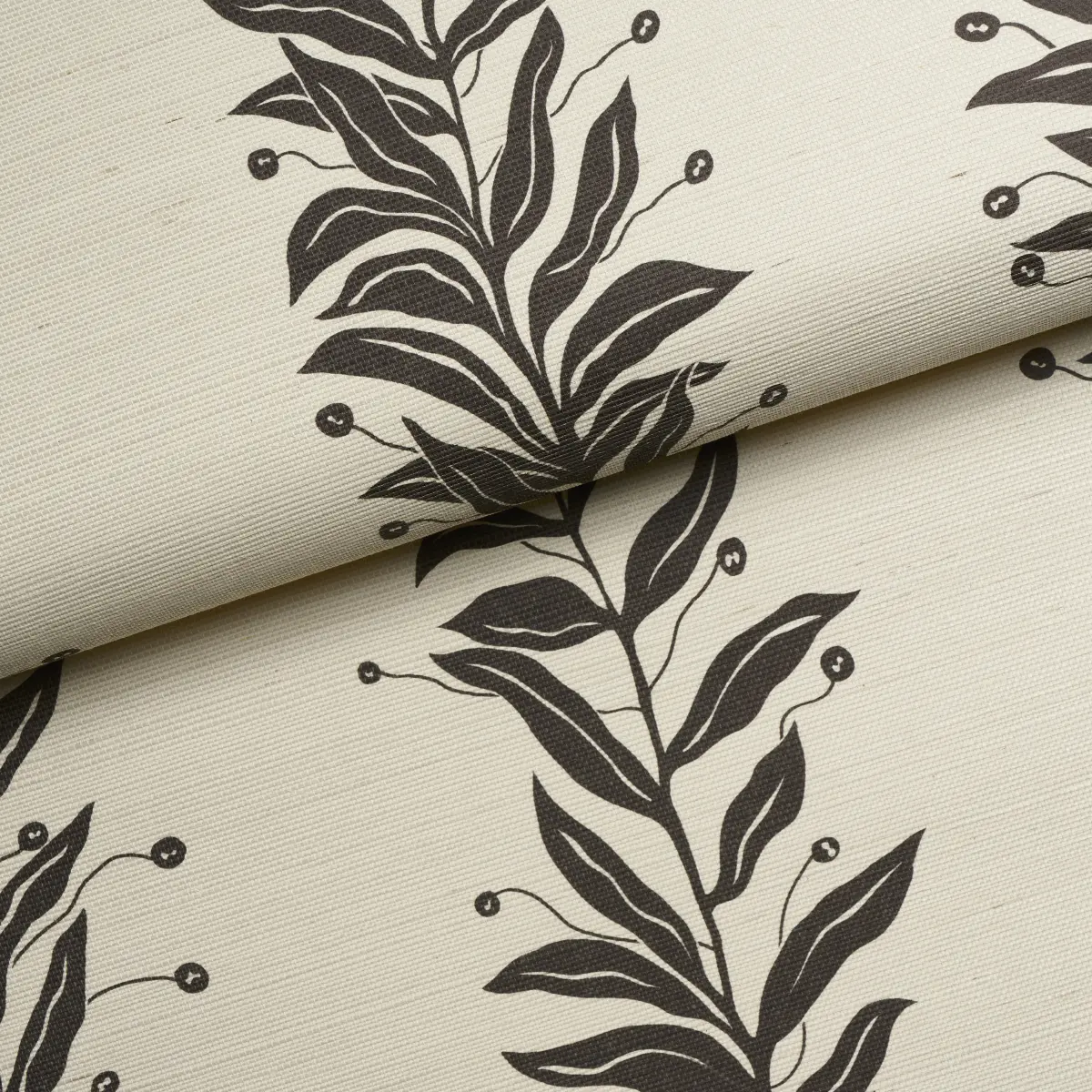 TENDRIL STRIPE SISAL_ BLACK & CREAM