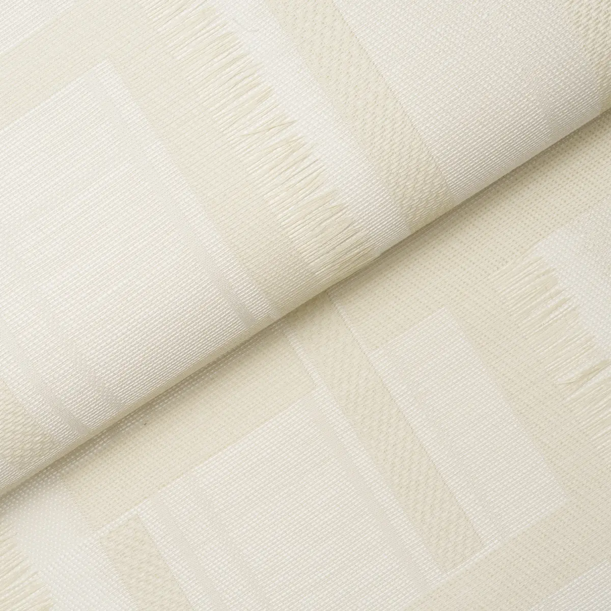 AXEL PLAID WALLCOVERING_ PARCHMENT