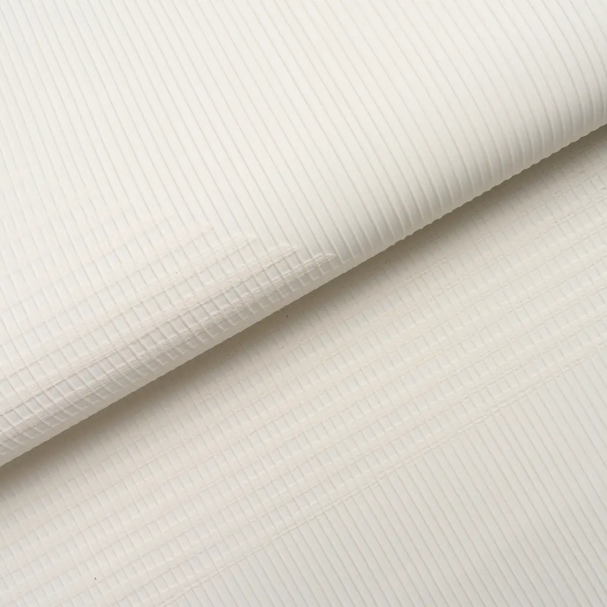 Hand Combed Triangles_ WHITE