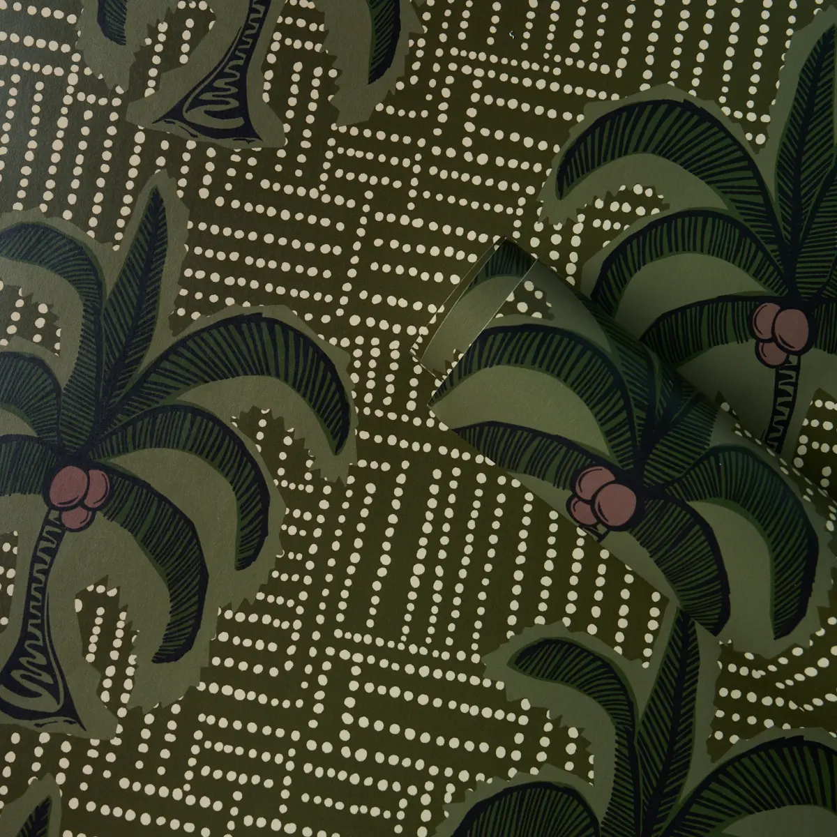 Agua De Coco_ PALM TREE GREEN