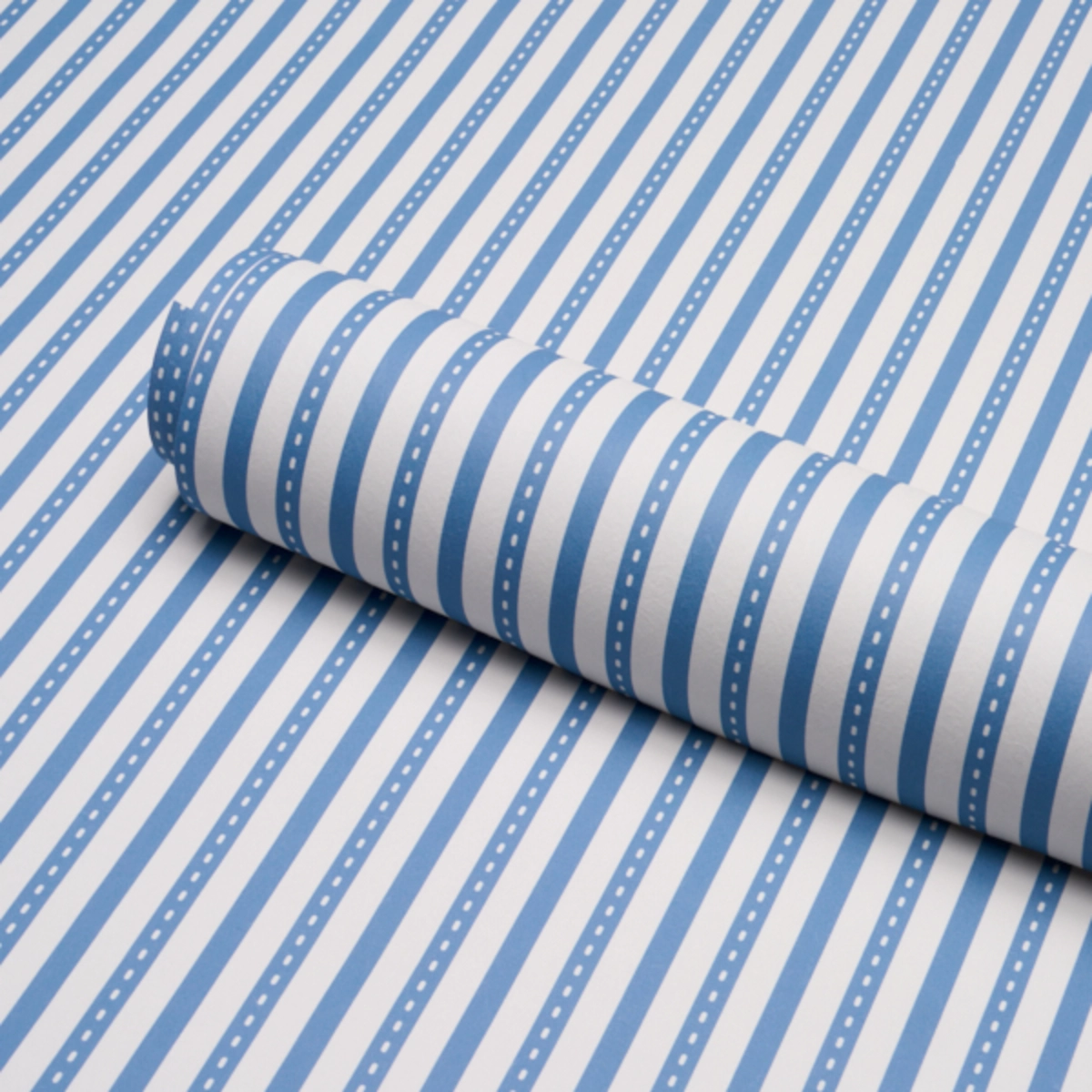 Mathis Ticking Stripe_ DELFT
