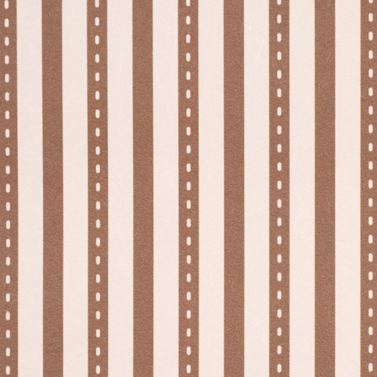 Mathis Ticking Stripe_ UMBER