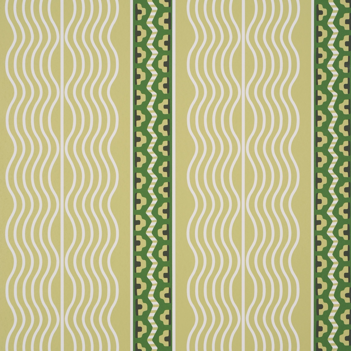 Crème Anglaise_ JUNIPER GREEN